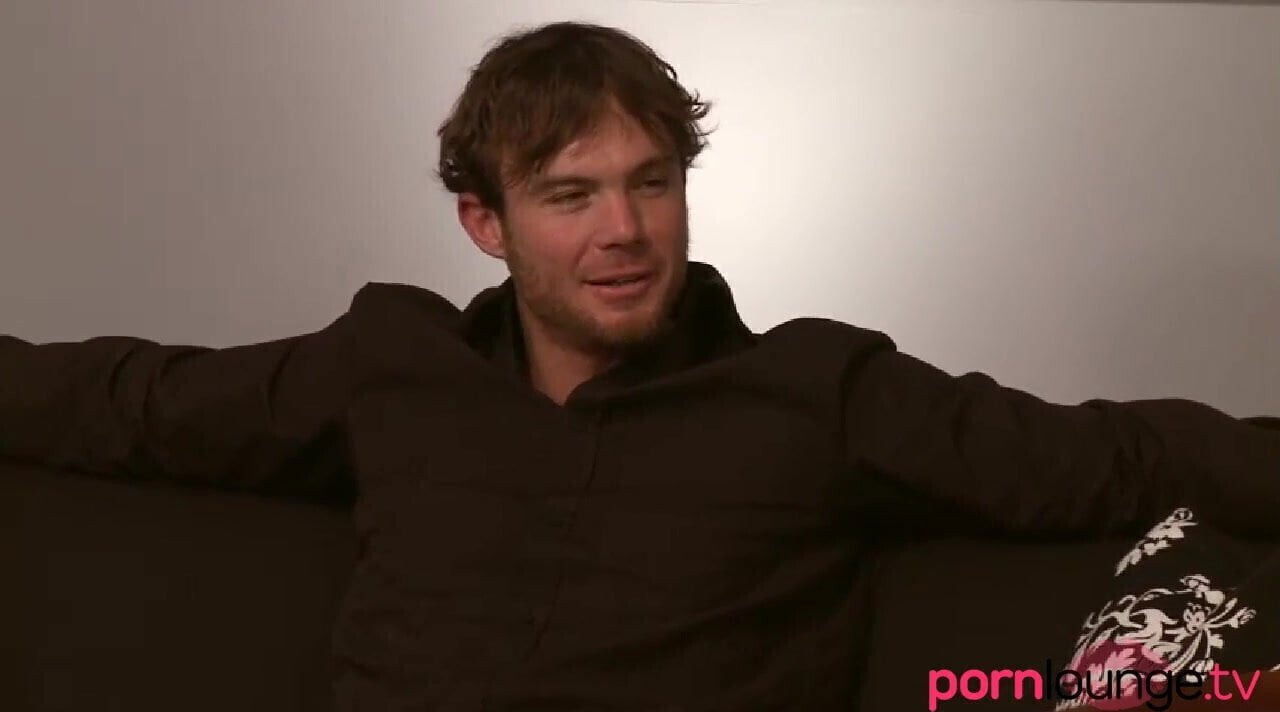 Feet rubbed, busty boss sucks rides