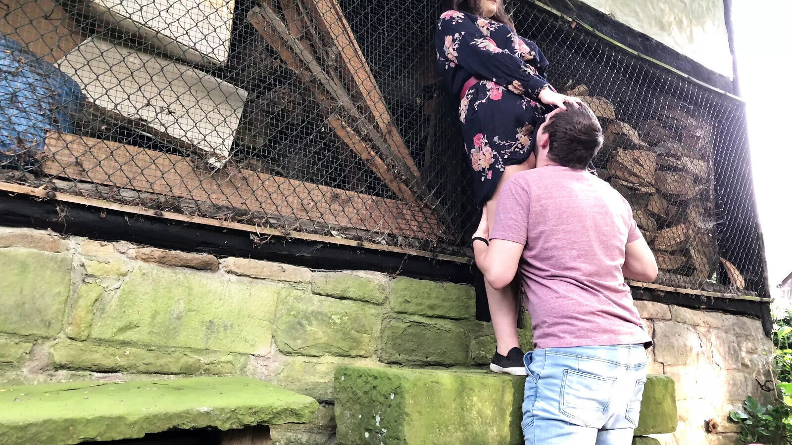 Outdoor behind farmhouse public fuck with