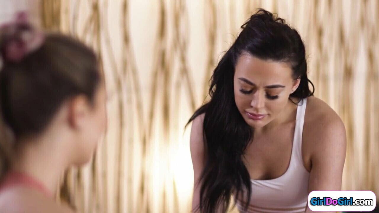 Yoga teacher facesits squirts petite student’s mouth