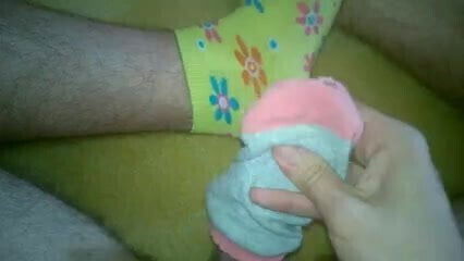 Cum on sweet yellow girl socks!!