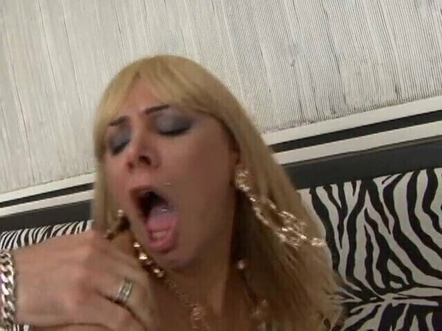 TRANSEXUAL tales from janeiro