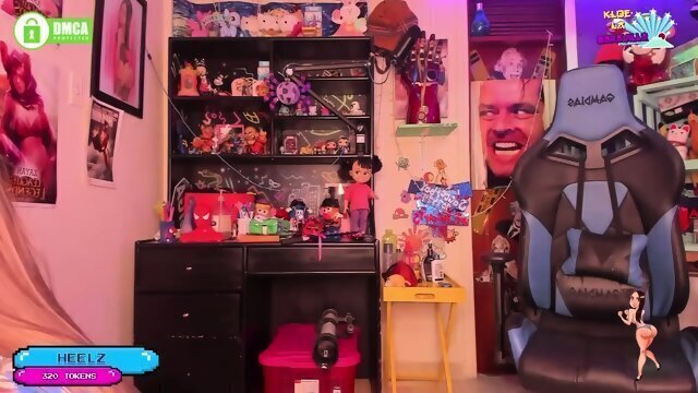 KLOE MARAVILLA bailando salsa