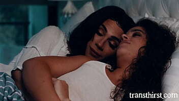 SUPER Trans Stepmom (Fucks Female) Victoria Voxxx, Ariel Demure