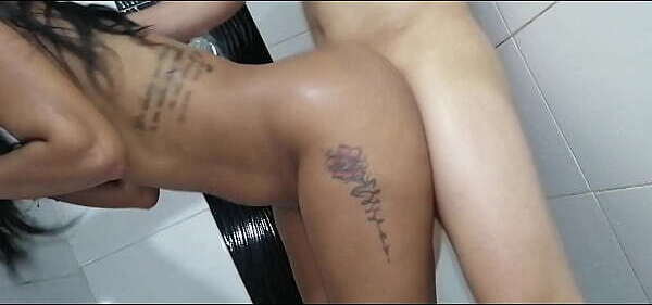 Follando Amiga VENECA Ducha.