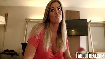 Mounts While Telling About Other Guys She'_d Fucked Vandi