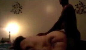 Mature milf booty chick