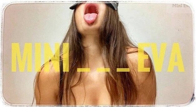 Mini With Mouth Full Saliva Licked DILDO 1080p