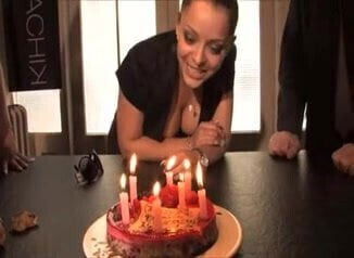 Liza del Sierra Birthday Party