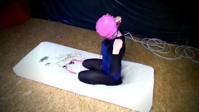 Selfbondage training almost went