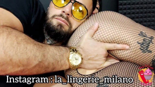 Ladymuffin tutina bucata