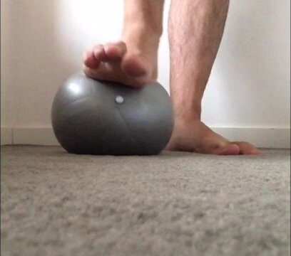 Super squishy ball under male feet tiny ball makes feet feel enormous MANLYFOOT