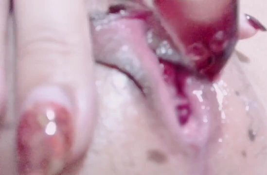 【おまんこくぱぁ】マン汁が糸ひくほどびしょ濡れディルドオナニーして膣内モロ見えピンク色のヒダヒダひくひく見せつけてドスケベ日本人素人自撮り変態痴女