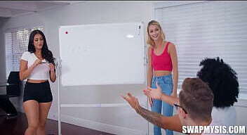 Pervy Guessing Games With Stepsisters Sophia Leone, Payton Avery