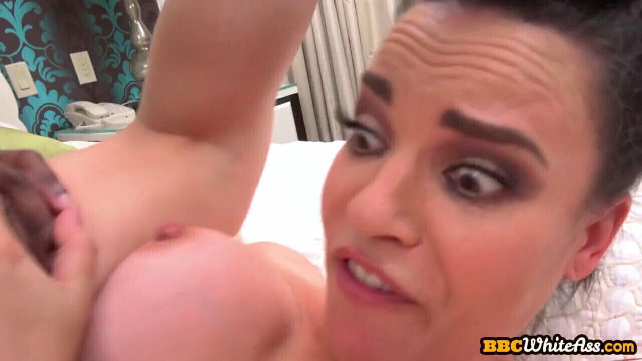 booty brunette MILF gaping before getting assfucked black