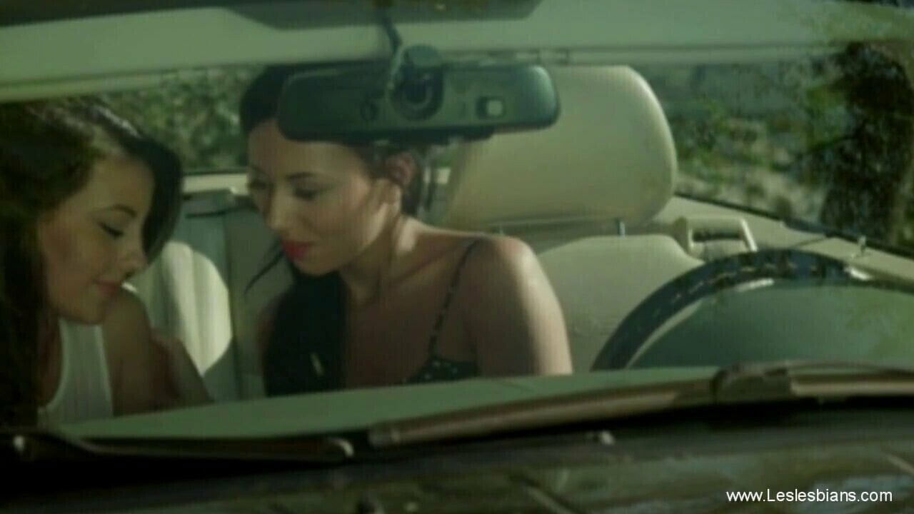 Learning Love Lesbian Fingering Experience