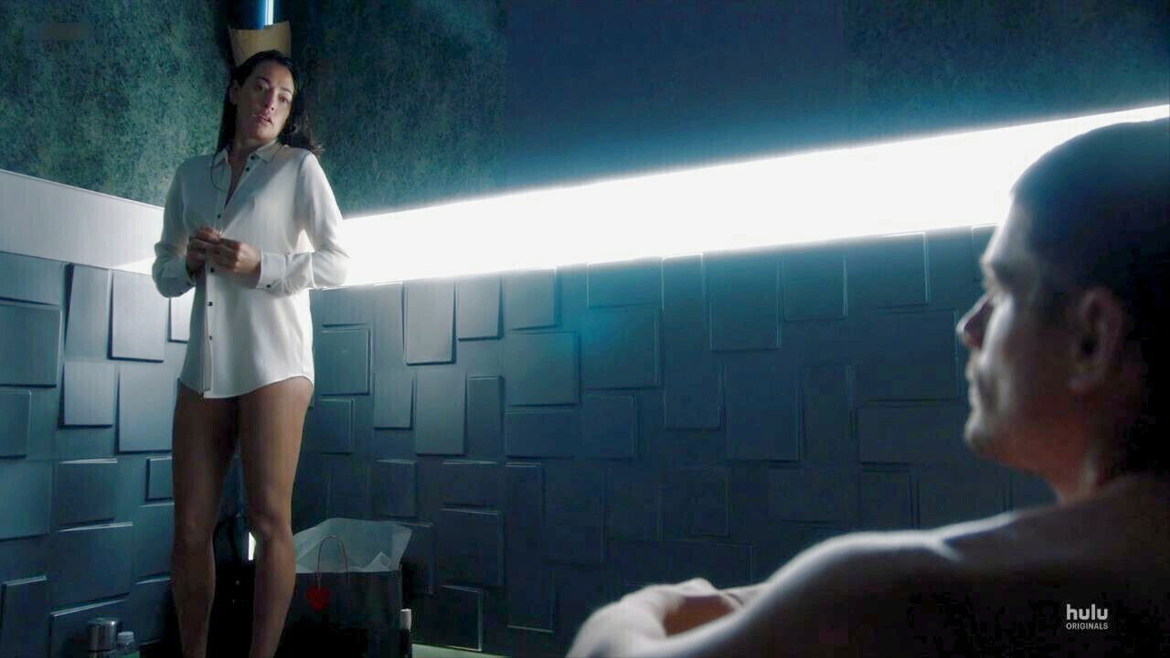 Natalie Martinez elevator