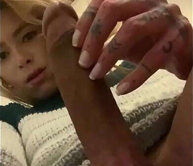 Muita porra Ashley Roberta