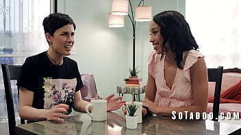 Creeping Around Convert Into Lesbian Olive Glass, Alexis