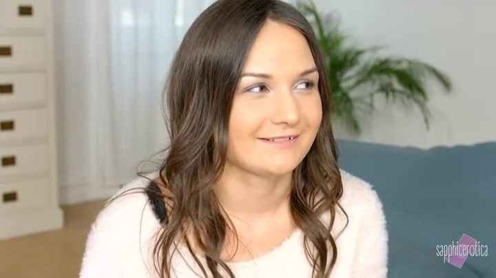 Sweater girl Anina Silk gives charming interview