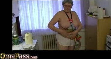 Granny masturbate hairy pussy use dildo and cucumber