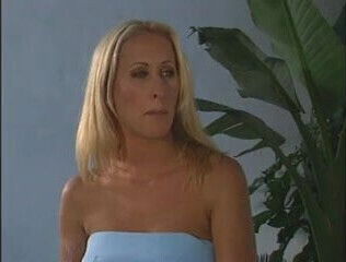 Cougar Begs Lesbo Friend Frig Rough