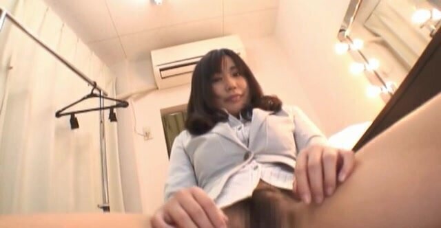 Kasumi Uemura moans while pleasuring hairy pussy