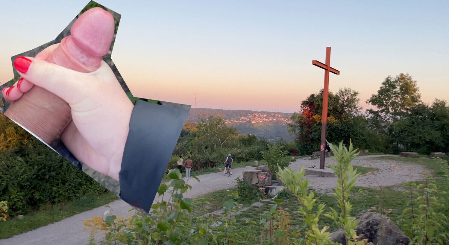 Next Level Public Handjob Viewing Point! Caught!?