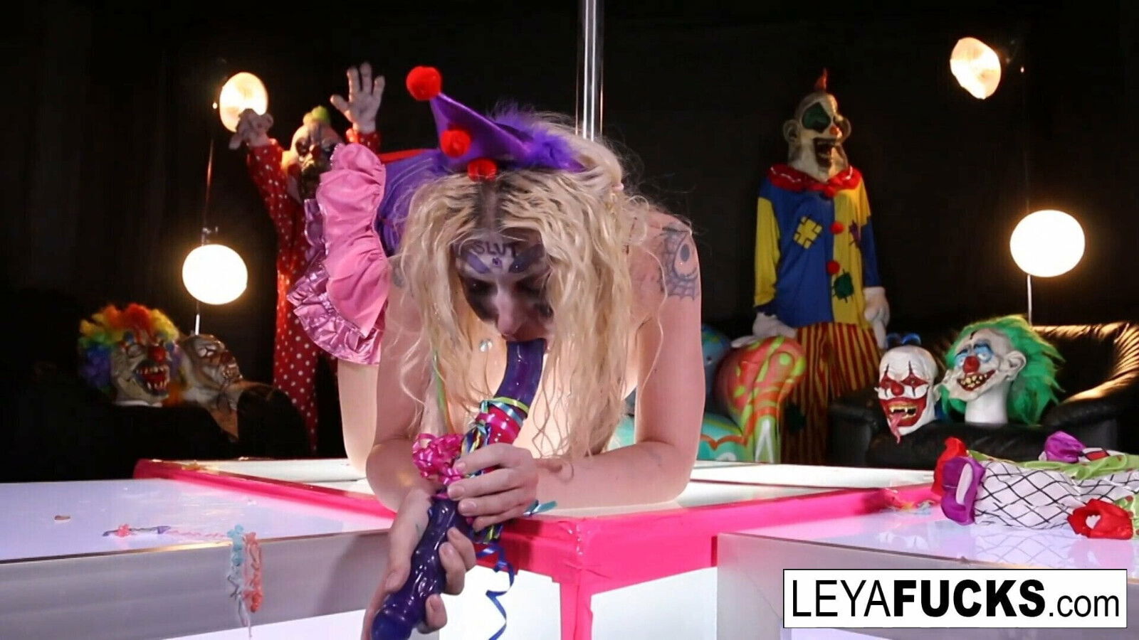 Crazy Clown Leya takes aggression pussy