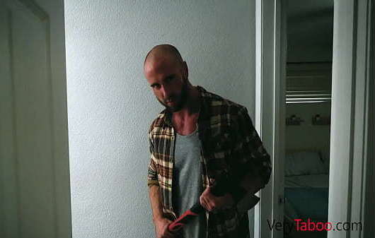 Horror House Horny Haunting- Daughters