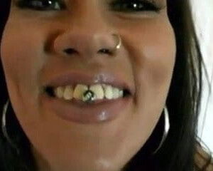 Real Sexy Milf gets Creampie