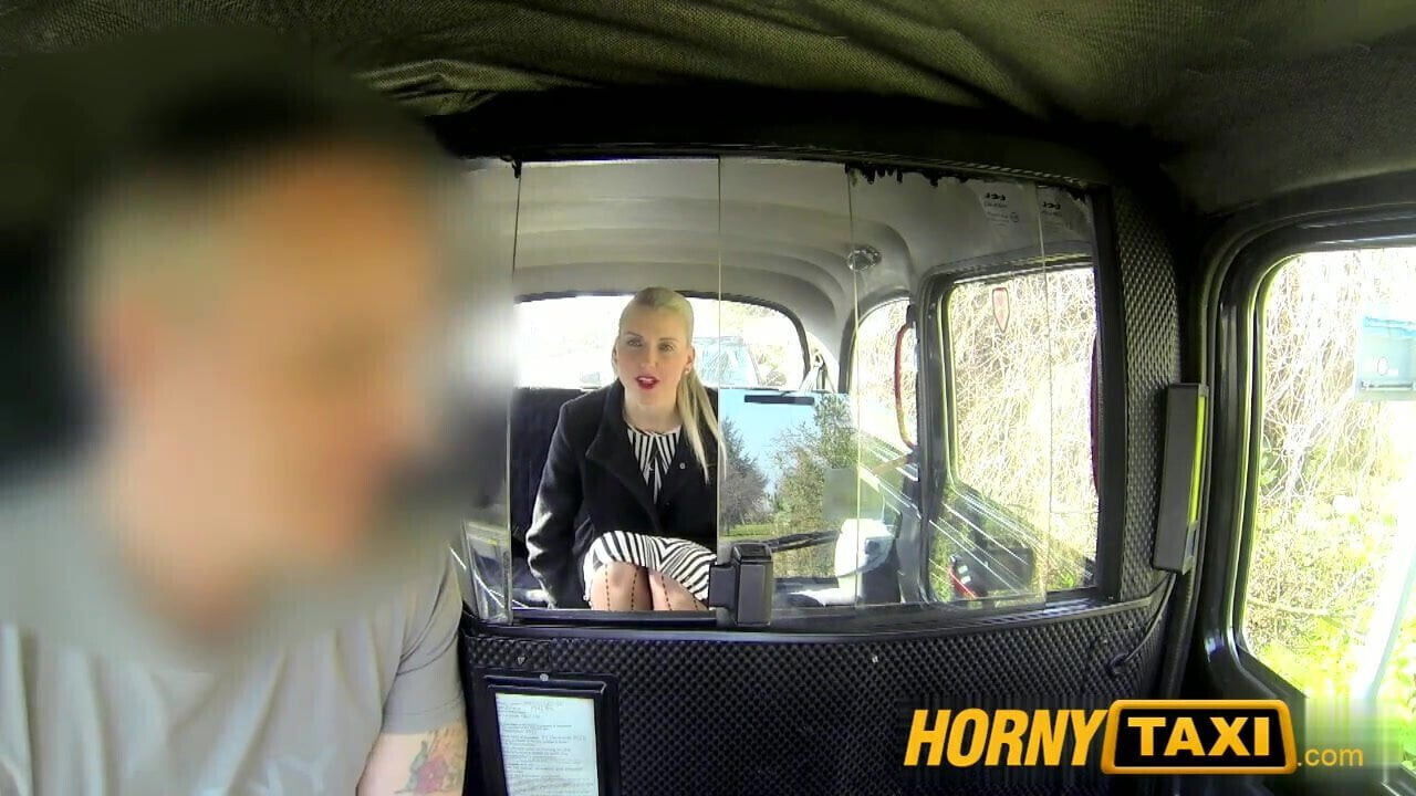 HornyTaxi Gorgeous blonde bribe