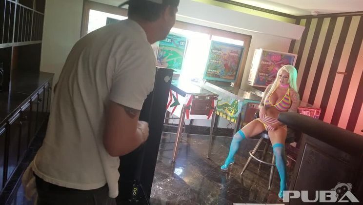 Behind scenes with tattooed blonde