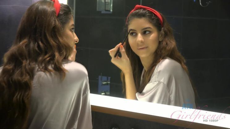 Nina's panties super dirty after event