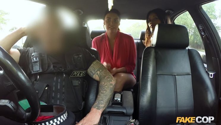 Bad-Lands: Outdoor Threesome With Pairs