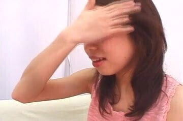 Japanese girl tongue play (4)