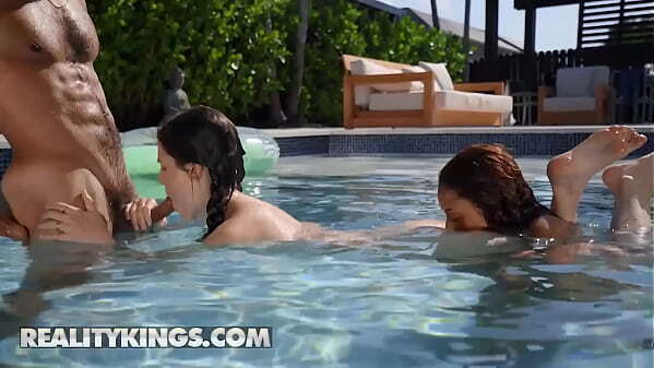 Delivery (James Angel) Finds (Kira Perez, Fiona Frost) Doing Naughty Things Pool Reality Kings