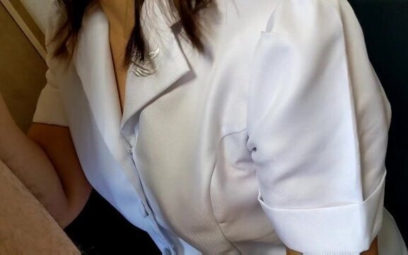 痴女ナースの即尺濃厚フェラ　変態夫婦　日本人　素人撮影