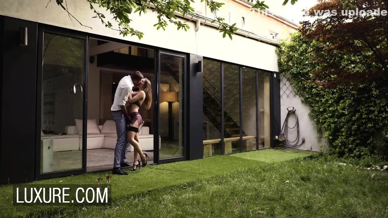 Sexy Lingerie Enjoys Intimate With Mina Sauvage