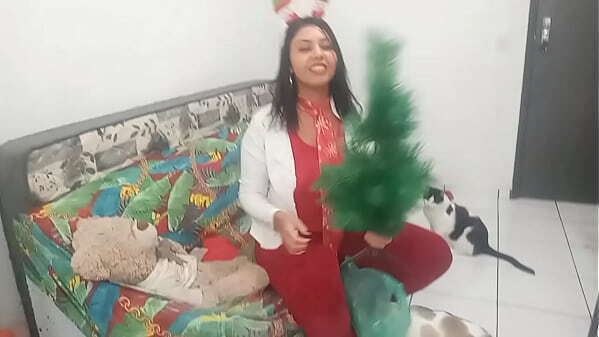 Sarah Rosa Minha Primeira &Aacute_rvore Natal!