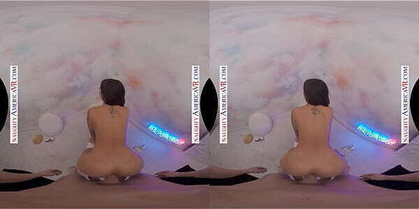 Naughty America April Olsen wants show your ass!!