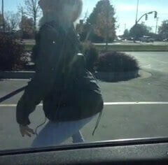 Courtney loves share delicious body with