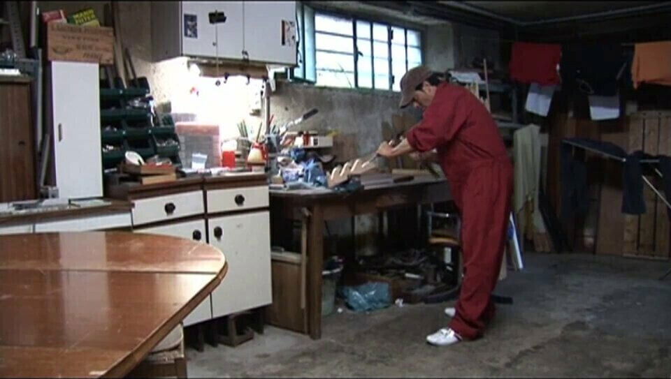 Italian Cougar loves Huge EPISODE