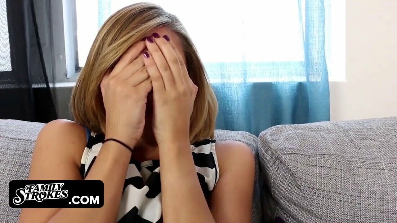 Kelly Green Gives Stepbrother Blowjob