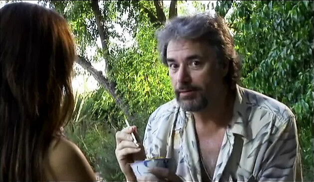 Horny hotel guest seduces curvy Asian with