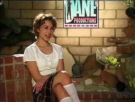 Charming hottie with wave hair perky face dropped with load pussy jammed with massive tool shagger