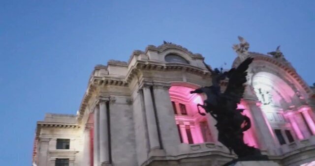 corro falda interior Bellas Artes CDMX (recital piano- video interrupciones