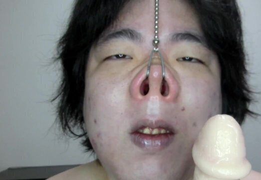 豚のオナニー　マゾ豚いじめ　20211214-2　ディルドで鼻コキ　豚扱いされてる感じがして興奮しました