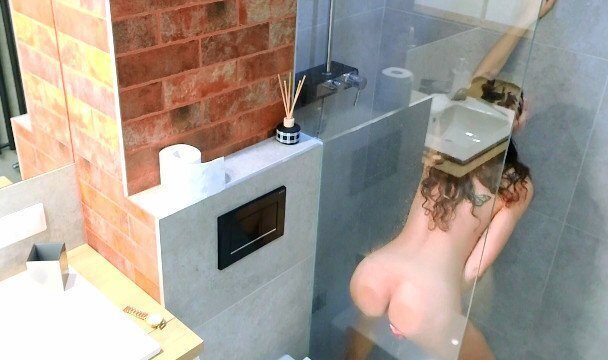 prawdziwe orgazmy prysznicem, przed snem