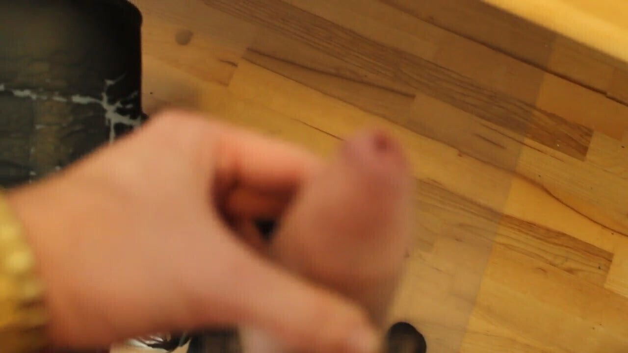 masturbate on gf panties