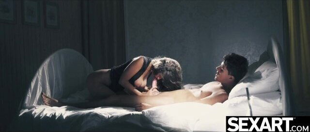 Watch this beauty's natural bounce rides